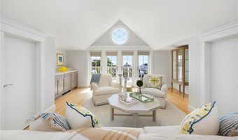 309 Ocean Rd, Narragansett, RI 02882