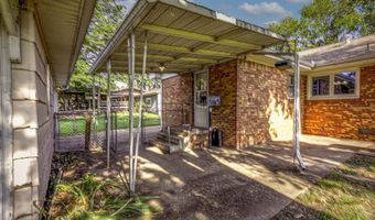 239 Greenway Rd, Arkansas City, KS 67005
