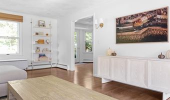 320 Stone Ridge Dr, East Greenwich, RI 02818