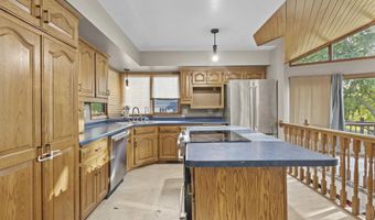 1023 CLEVELAND Ave, Algoma, WI 54201