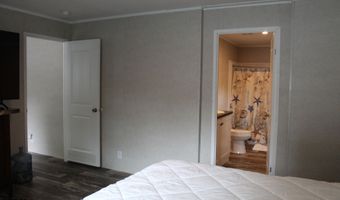 110 California Dr, Altoona, PA 16602