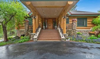 1533 Pine Lakes Ranch Dr, Cascade, ID 83611