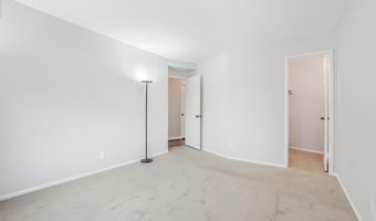 5904 MOUNT EAGLE Dr 718, Alexandria, VA 22303