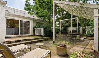 4929 JAMESTOWN Rd, Bethesda, MD 20816