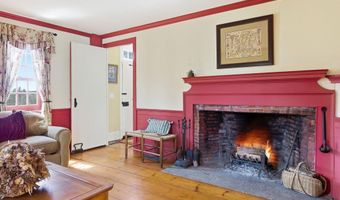 5 Old Manchester Rd, Amherst, NH 03031