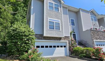 46 Stetson Pl 46, Danbury, CT 06811