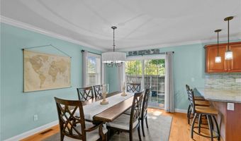 55 Vine St, East Greenwich, RI 02818