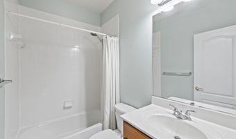 24687 KINGS CANYON Sq, Aldie, VA 20105