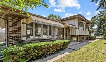 1750 W Woodland Ave, Addison, IL 60101