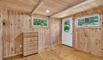 362 Lamb Farm Rd, Baileyville, ME 04694