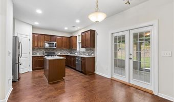 5011 Morriscastle Dr, Alpharetta, GA 30005