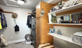 26855 SW 89 Rd, Beatrice, NE 68310