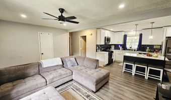 2096 Venesa Cir, Austell, GA 30168
