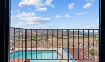8525 Wildflower Ln, Agua Dulce, CA 91390