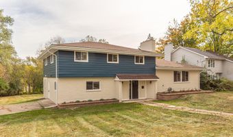 1520 Traver Rd, Ann Arbor, MI 48105