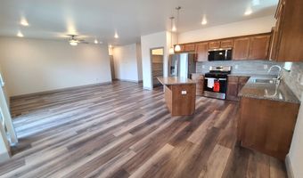 853 Great Basin Ln, Fallon, NV 89406