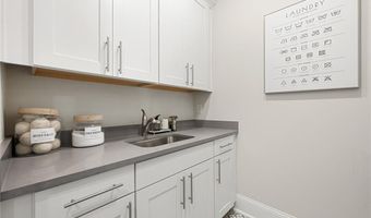 225 Anglin Walk, Alpharetta, GA 30009