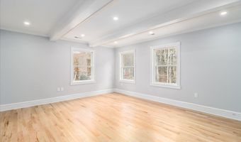 193 Chestnut Ridge Rd, Bethel, CT 06801