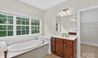 6615 Springs Mill Rd, Charlotte, NC 28277
