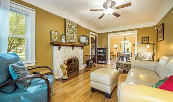 4951 W Liberty Rd, Ann Arbor, MI 48103