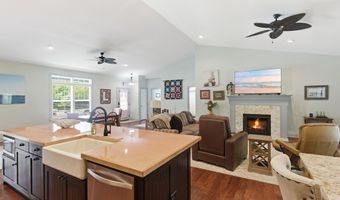 126 Charlie Rd, Arapahoe, NC 28510
