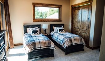 29 WHITE POINT Rd, Cora, WY 82925