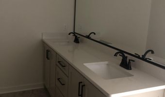 4061 Creek Top, Bauxite, AR 72011