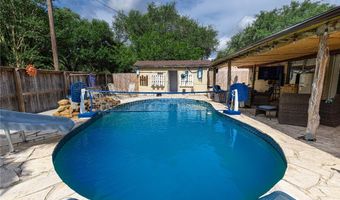 1204 Live Oak Dr, Alice, TX 78332