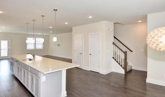 44858 TIVERTON Sq, Ashburn, VA 20147