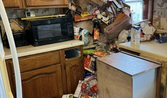 6 Elaine St, Bozrah, CT 06334