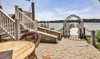 33 Crescent Ave, Beverly, MA 01915