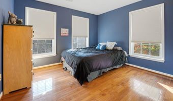 41863 CINNABAR Sq, Aldie, VA 20105