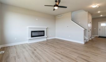 319 41st St SW, Altoona, IA 50009