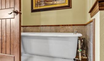 6465 N 230 Rd, Beggs, OK 74421