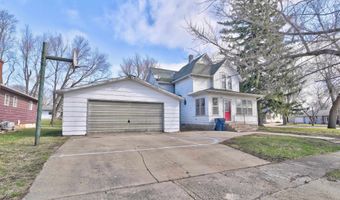 910 2nd Ave, Armstrong, IA 50514