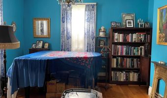 17 James St, Bangor, ME 04401