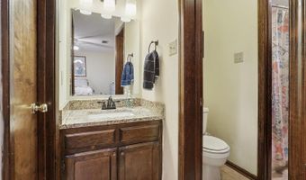 951 Ridgepoint Ct #3-A, Baton Rouge, LA 70810