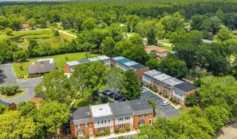 444 Kingswood Ct, Albany, GA 31707