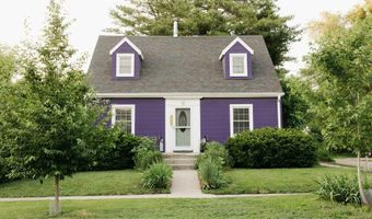 515 8th St, Ames, IA 50010