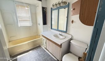 62 Glen Ave, Amsterdam, NY 12010