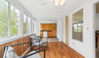 687 Gidsville Rd, Amherst, VA 24521