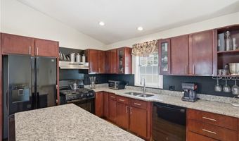 212 Lexington Ave, North Providence, RI 02904