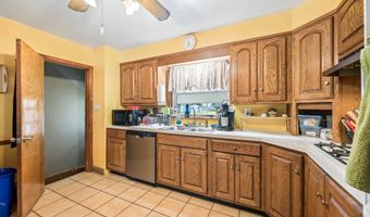 5814 COMSTOCK Ave, Baltimore, MD 21206