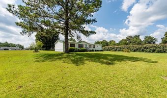 107 Oakridge Dr, Americus, GA 31709
