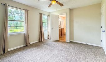 205 Pamela Dr, Allenhurst, GA 31301