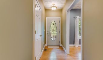 34 Peabody Dr, Brentwood, NH 03833