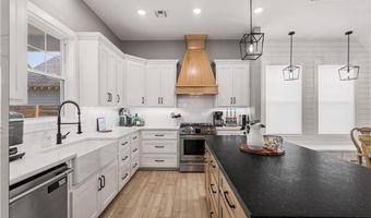 1914 Ebbing Loop, Barling, AR 72923
