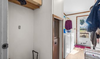 21010 Yeoman Rd, Bend, OR 97701