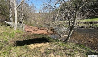 1679 Poplar Knob Rd, Austinville, VA 24312