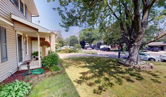 826 Minnie Maddern St, Albert Lea, MN 56007